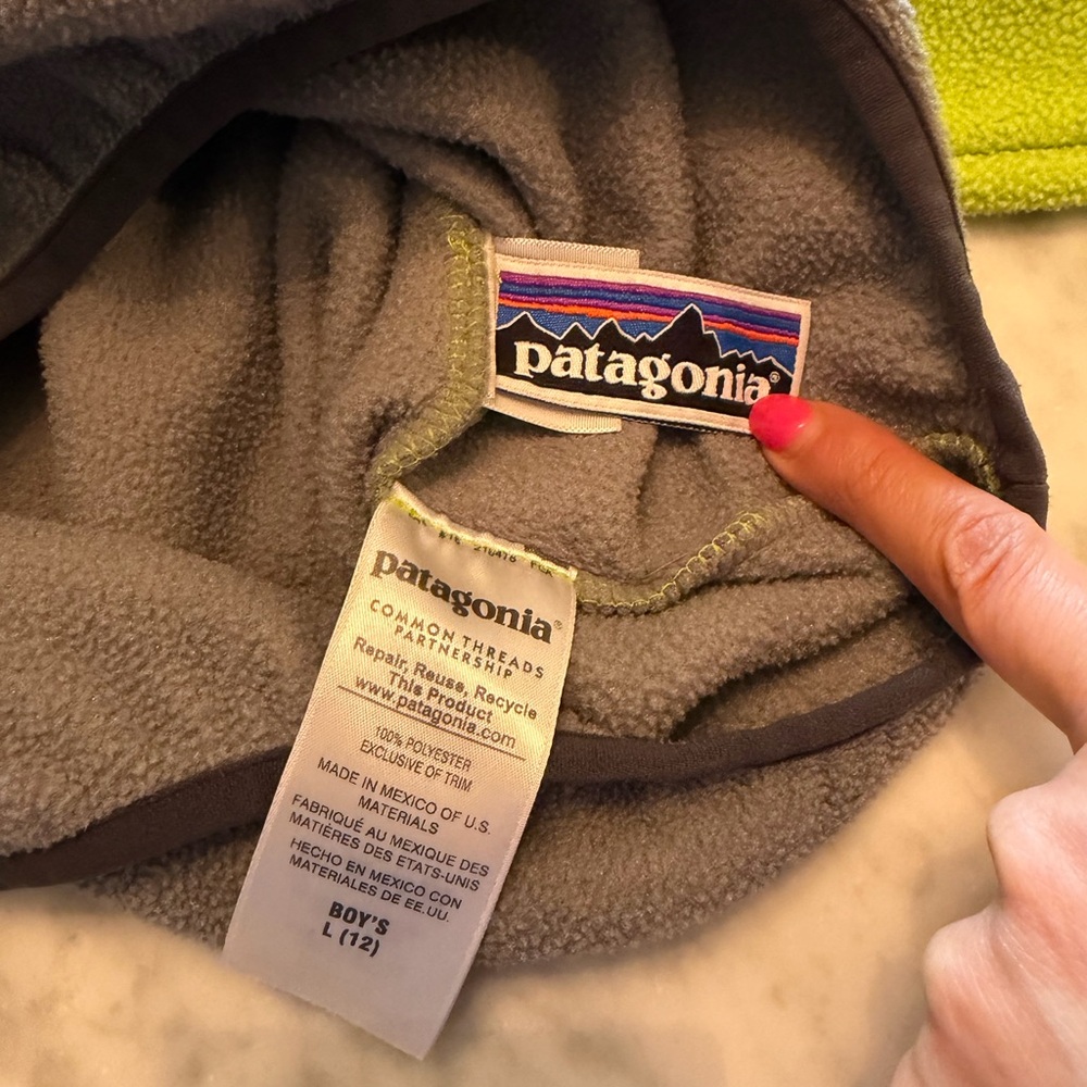Patagonia Boys Synchilla Fleece Pullover - Picture 4 of 7